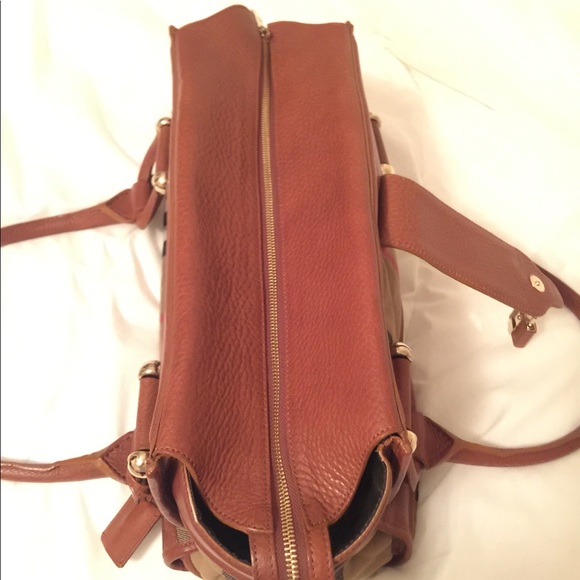 Burberry Quilted Manor Satchel - Picture 4 of 5